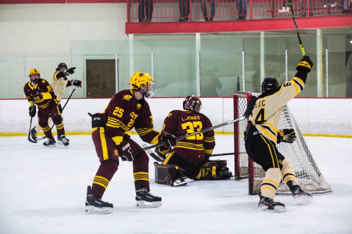 Mizzou Club Hockey playing